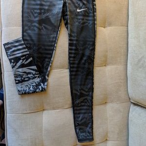 Nike workout leggings, running